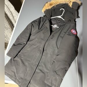 Canada Goose Black Puffer Coat with Insulated Design